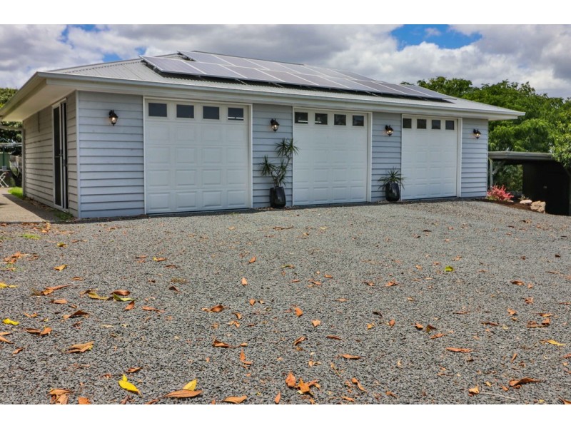 15 Mitchell Avenue, Craignish QLD 4655