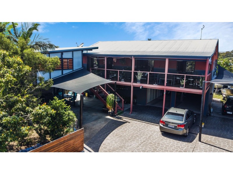 85 Truro Street, Torquay QLD 4655