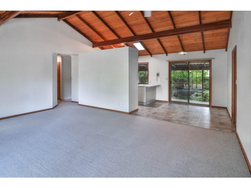 20 Warrego Drive, Point Vernon QLD 4655