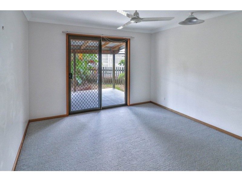 20 Warrego Drive, Point Vernon QLD 4655