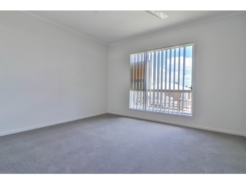 16 Hudson Drive, Urraween QLD 4655