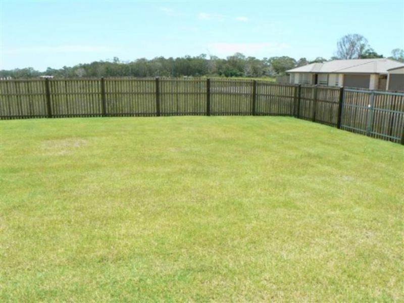 1 Duke Court, Urraween QLD 4655