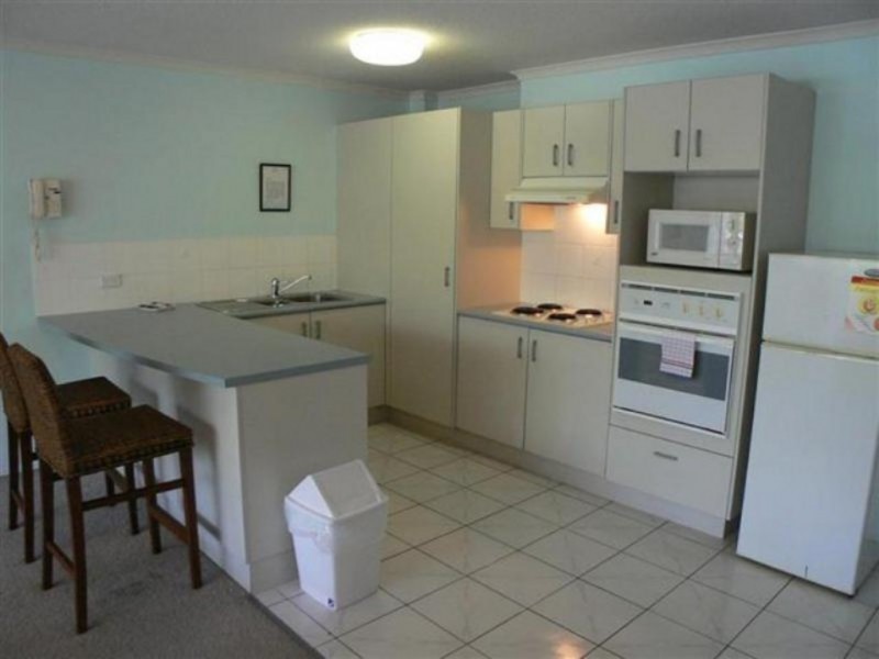 212A/386 Esplanade, Torquay QLD 4655