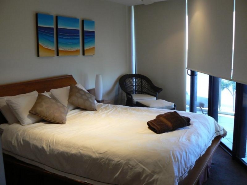 14/558 Esplanade, Urangan QLD 4655