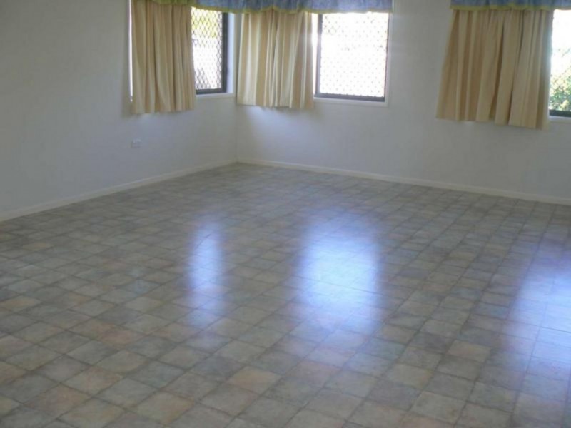 72 Truro Street, Torquay QLD 4655