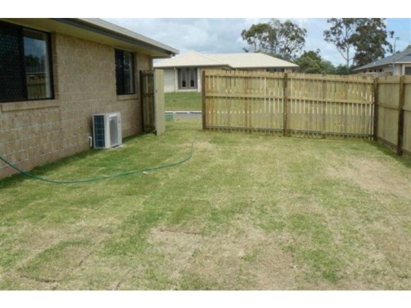 4 Chelsea Court, Urraween QLD 4655