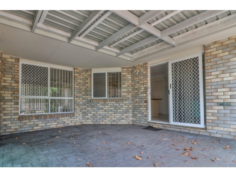 8 Masters Court, Urraween QLD 4655