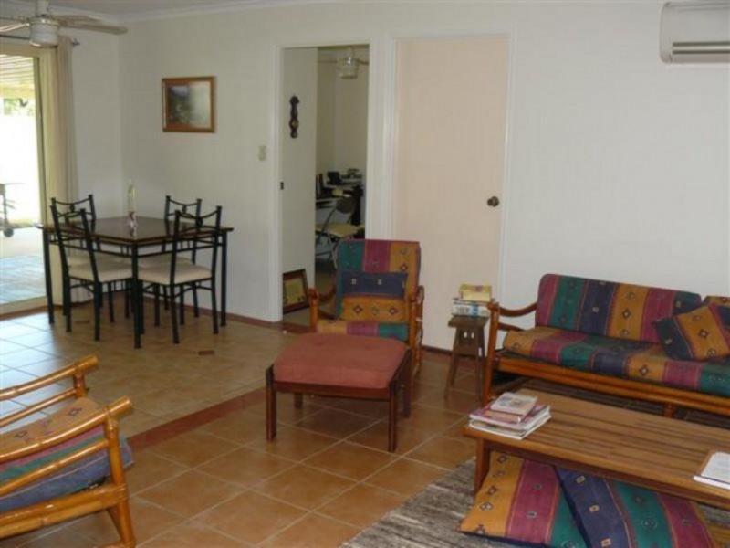 7 Hyperno Road, POINT VERNON, Point Vernon QLD 4655