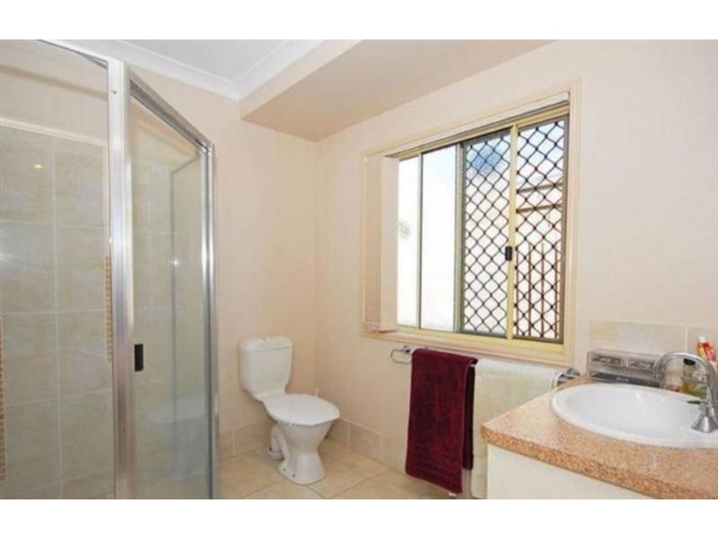 27 Gundesen Street, Urraween QLD 4655