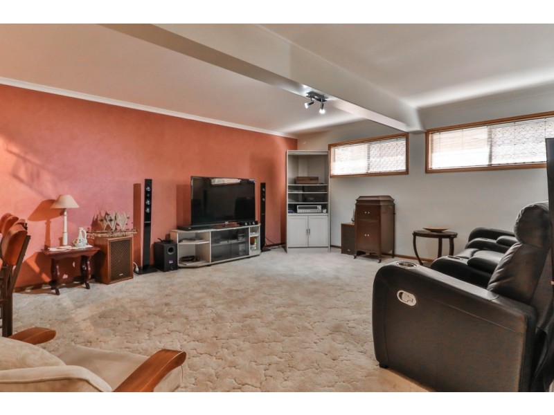 42 Birrabeen Avenue, Pialba QLD 4655