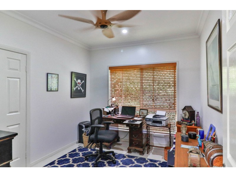 31 Jonwest Close, Torquay QLD 4655