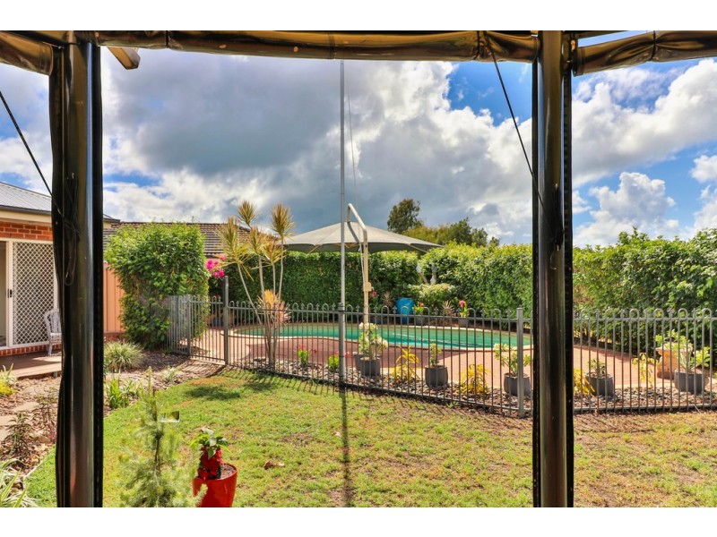 31 Jonwest Close, Torquay QLD 4655