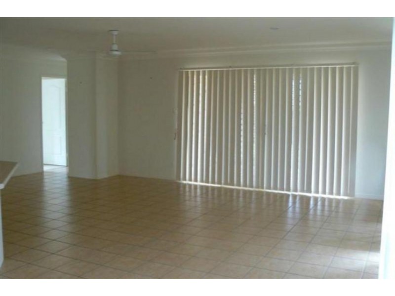 9 Gallery Court, Kawungan QLD 4655