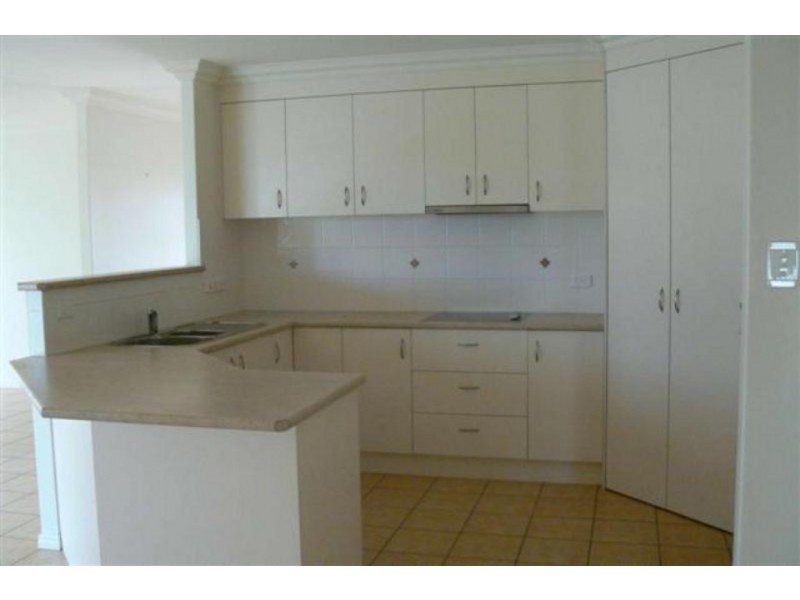 9 Gallery Court, Kawungan QLD 4655