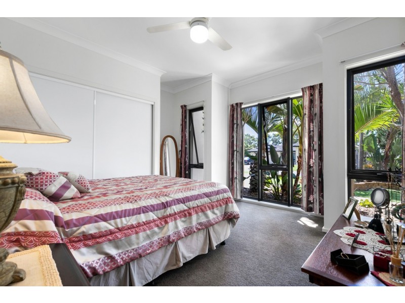 19 Amstal Avenue, Wondunna QLD 4655