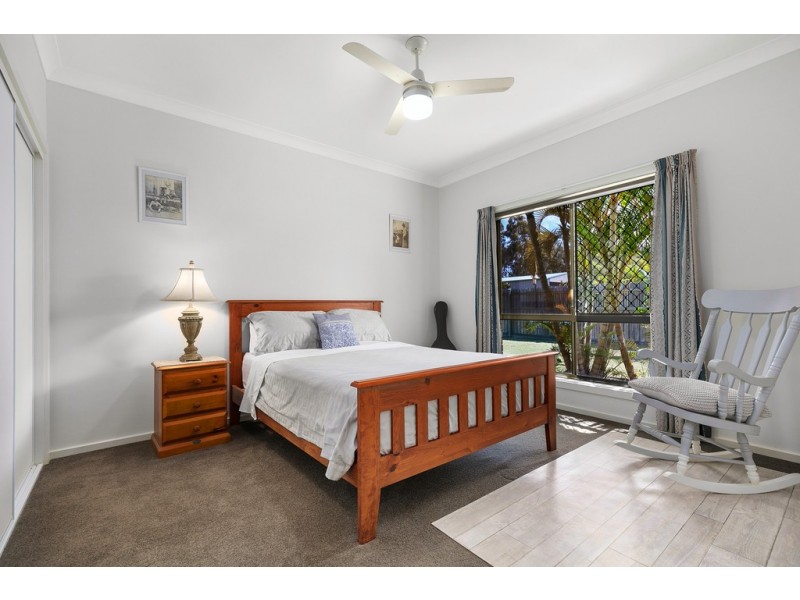 19 Amstal Avenue, Wondunna QLD 4655