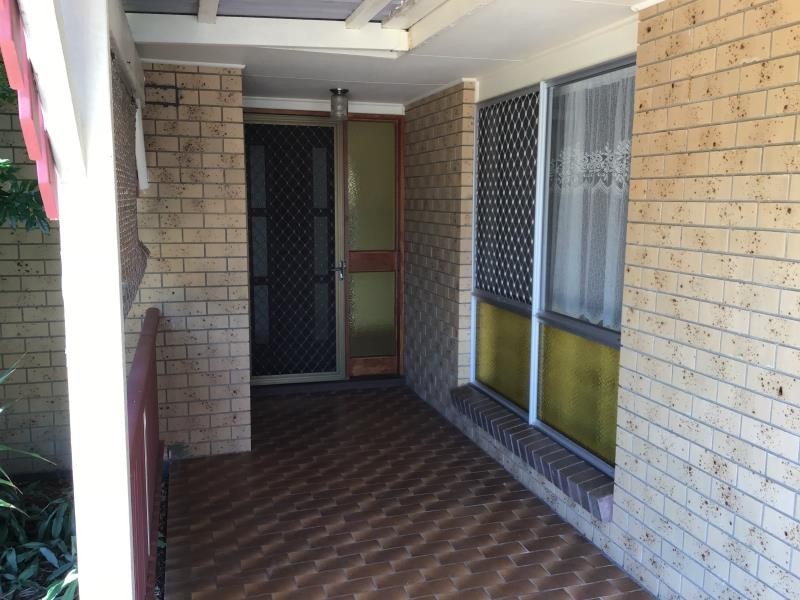 34 South St, Urangan QLD 4655