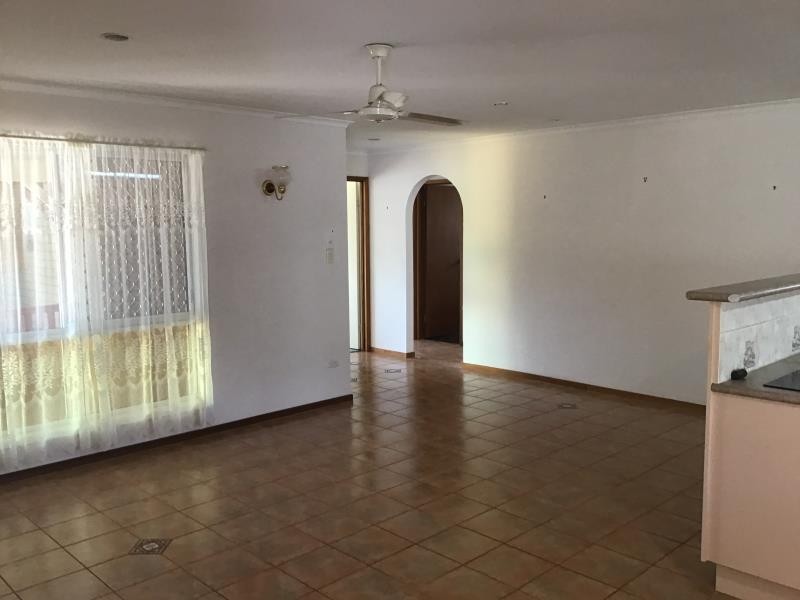 34 South St, Urangan QLD 4655