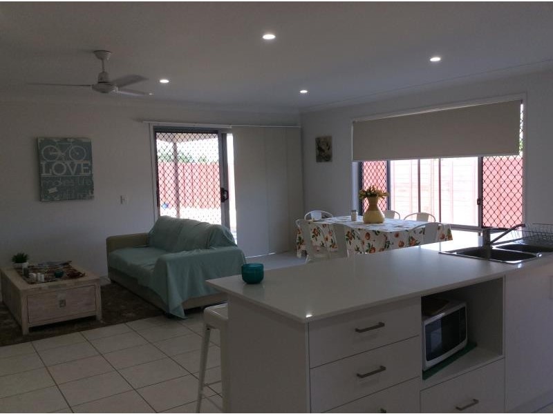 68 O’Connell Parade, Urraween QLD 4655