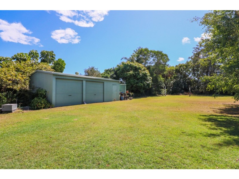 9-11 Doss Court, Urraween QLD 4655