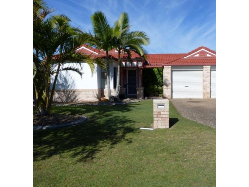 25 Vicki Parade,, Torquay QLD 4655