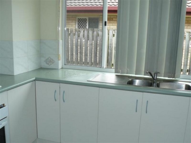 25 Vicki Parade,, Torquay QLD 4655