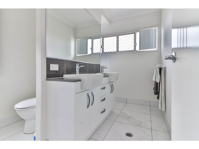 7 Bronte Place, Urraween QLD 4655