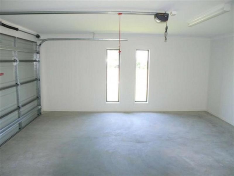 3 Belleni Court, Point Vernon QLD 4655