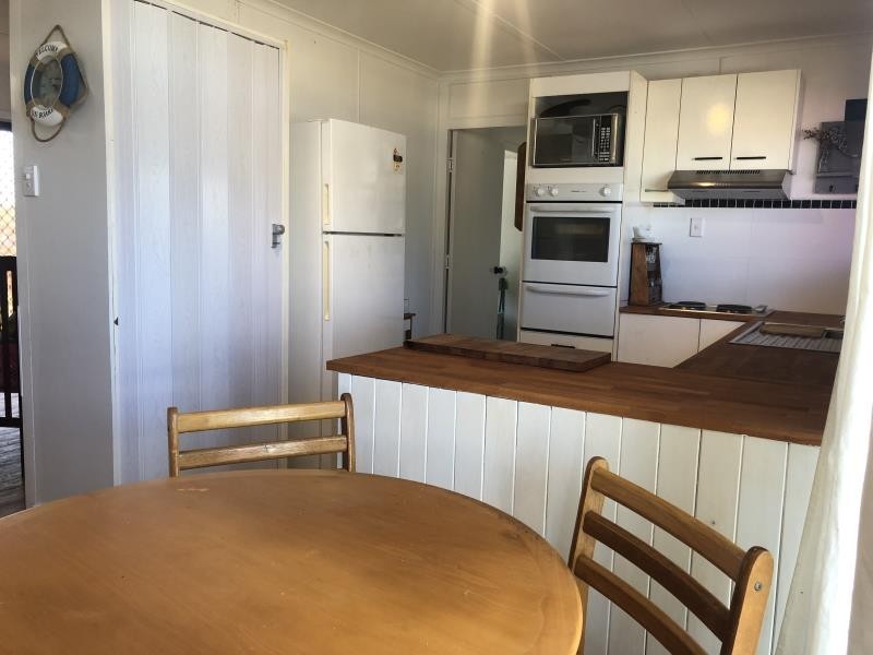 34 Colyton Street, Torquay QLD 4655