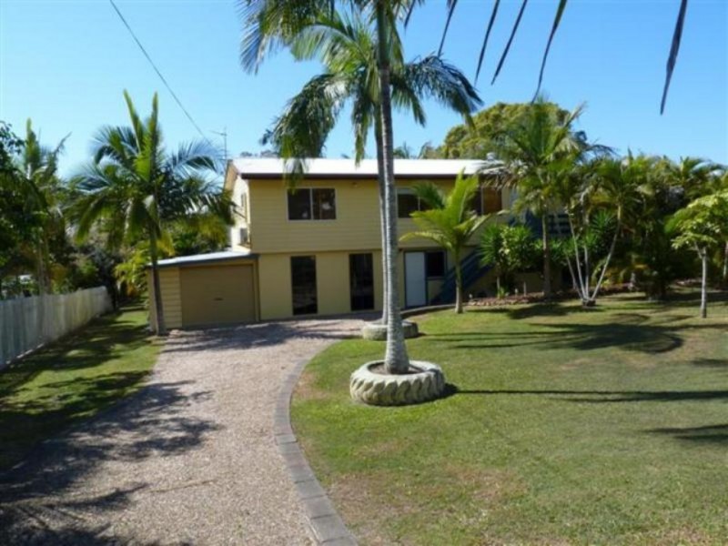 10 Beacon St, Booral QLD 4655