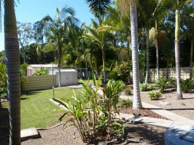 10 Beacon St, Booral QLD 4655