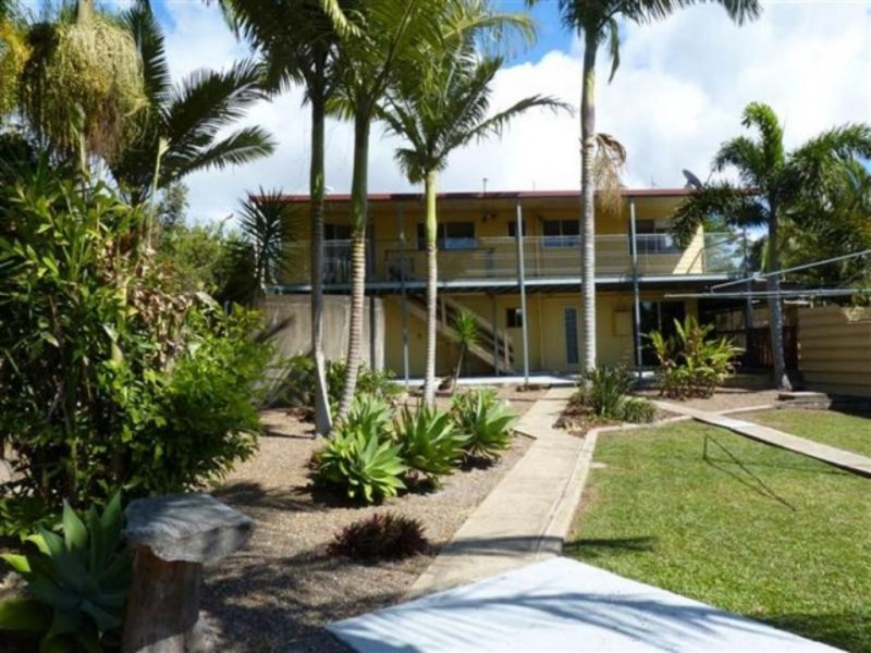 10 Beacon St, Booral QLD 4655