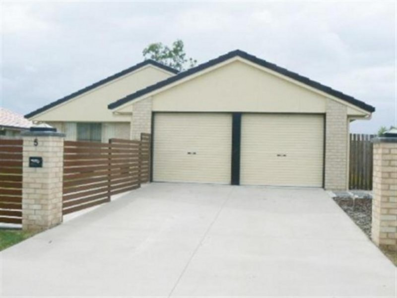 5 Kingston, Point Vernon QLD 4655