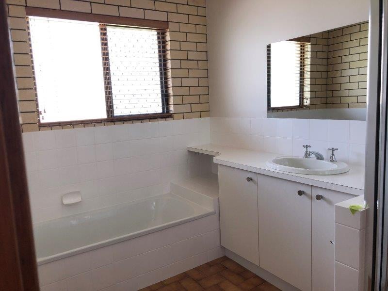 91 Miller Street, Urangan QLD 4655