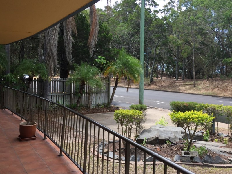 1/394 Esplanade, Torquay QLD 4655