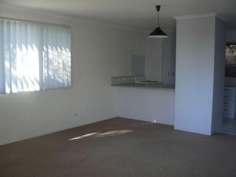 Unit 13, 11 Doolong Road, Kawungan QLD 4655