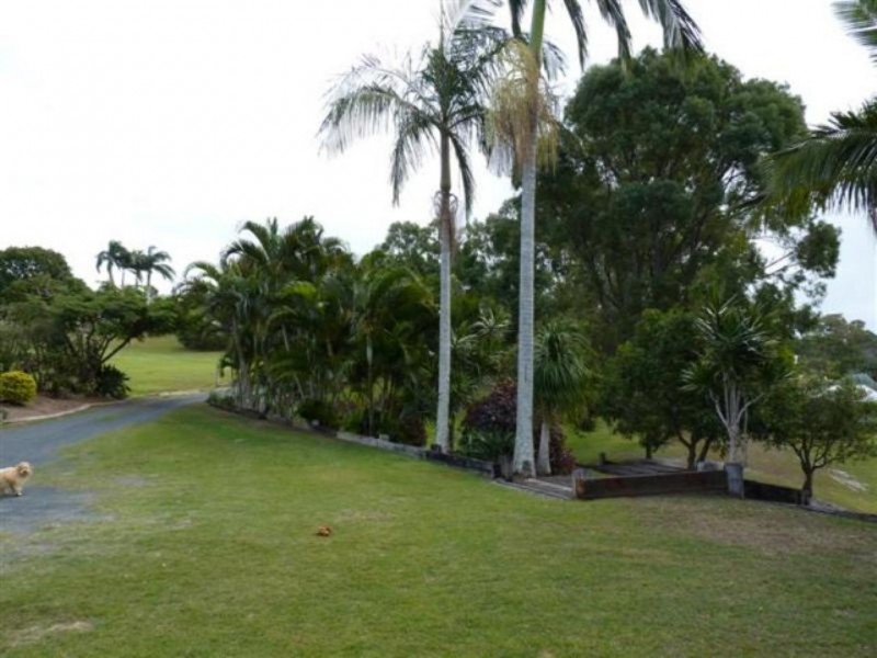 54 Straits Outlook, Craignish QLD 4655