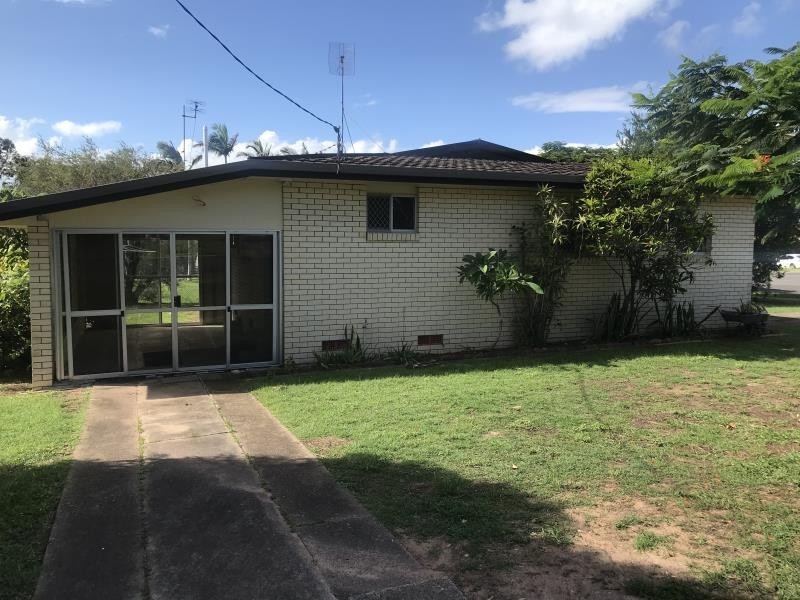 39 Taylor Street, Pialba QLD 4655