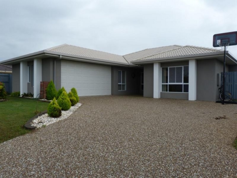 7 McIntyre Court, Urraween QLD 4655