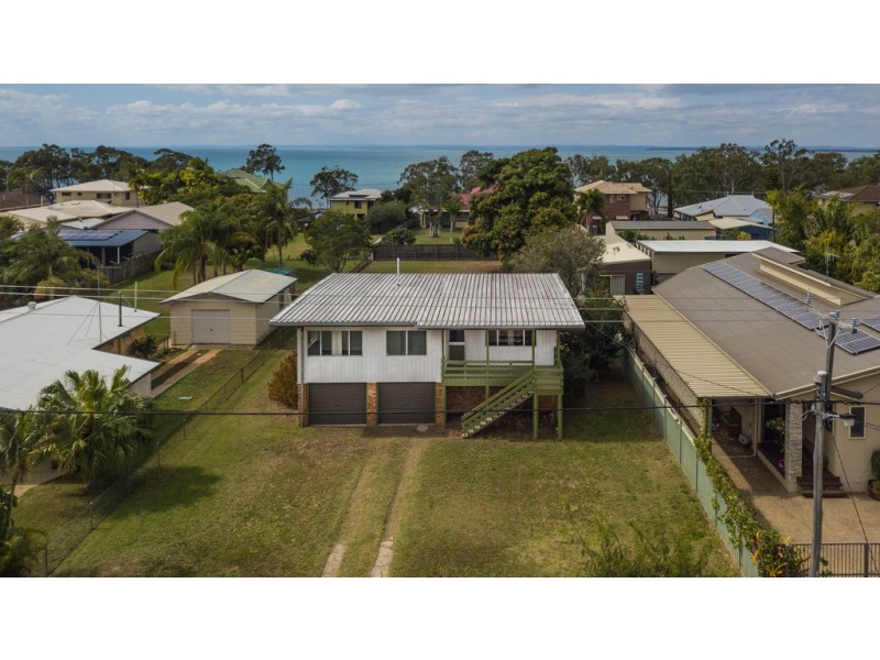52 Long Street, Point Vernon QLD 4655