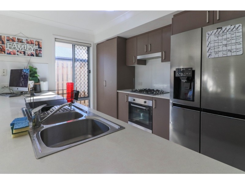 5 RELIANCE ROAD, Urraween QLD 4655