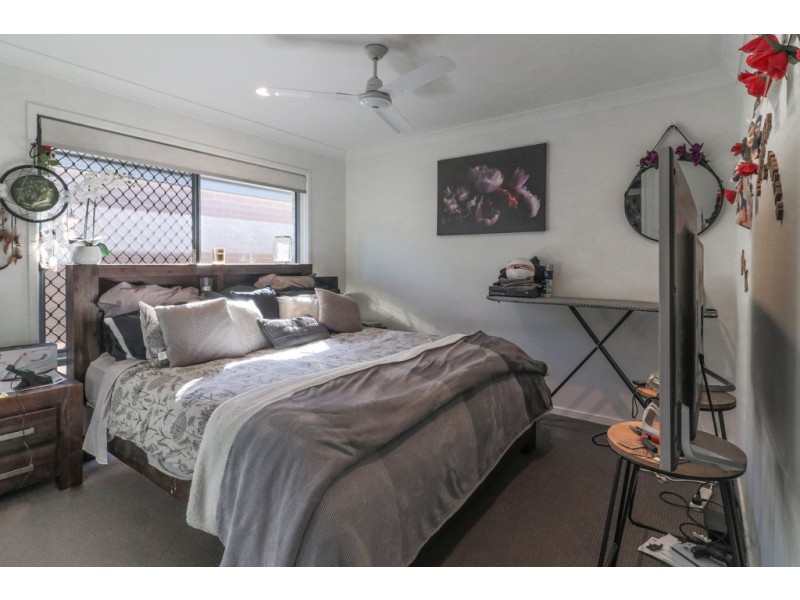 5 RELIANCE ROAD, Urraween QLD 4655