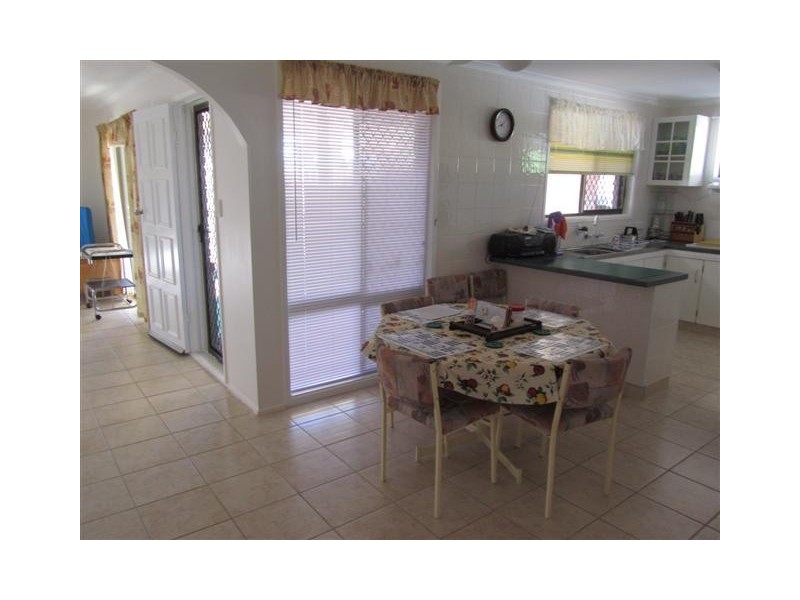 31 Galatea Street, Point Vernon QLD 4655