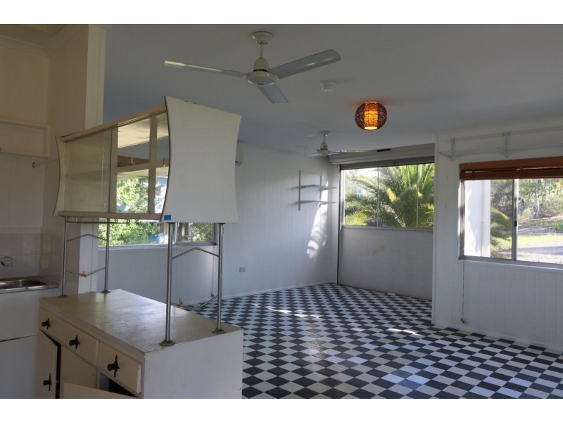 6 Turnstone Boulevard, River Heads QLD 4655