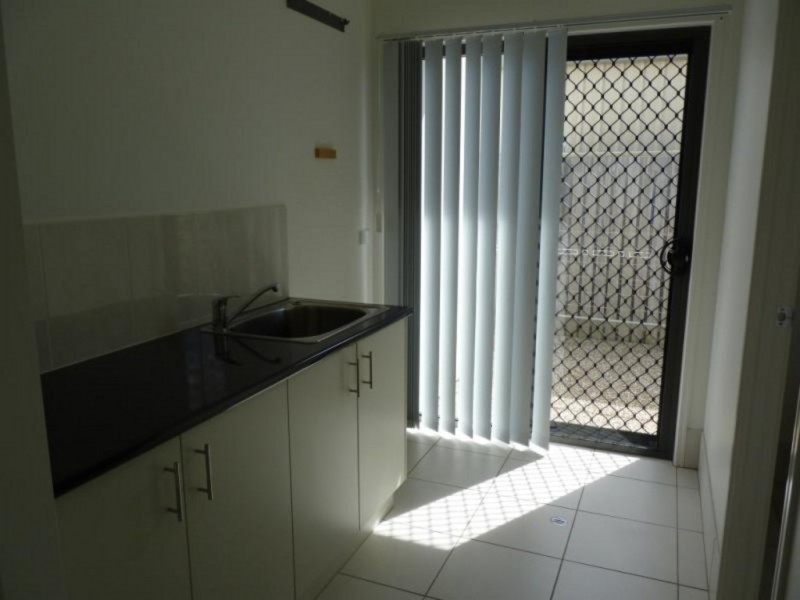 25 Lancaster Circuit, Urraween QLD 4655