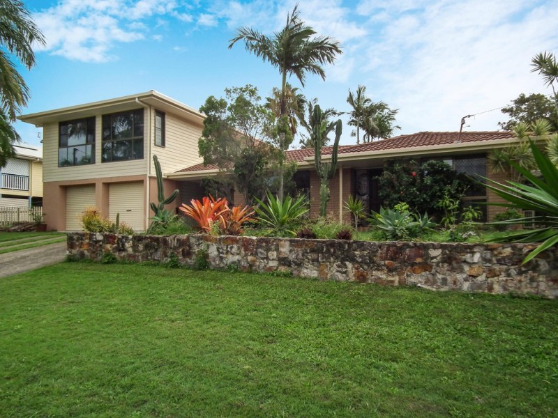 11 Andersen Avenue, Urraween QLD 4655