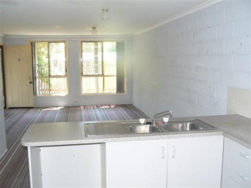 3/53 Beach Road, Pialba QLD 4655