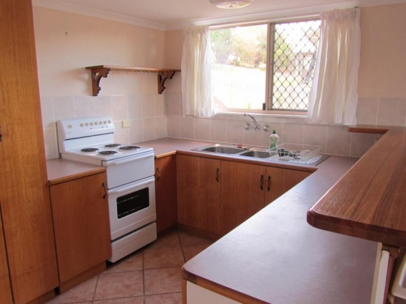 12 Maike Drive, Urraween QLD 4655