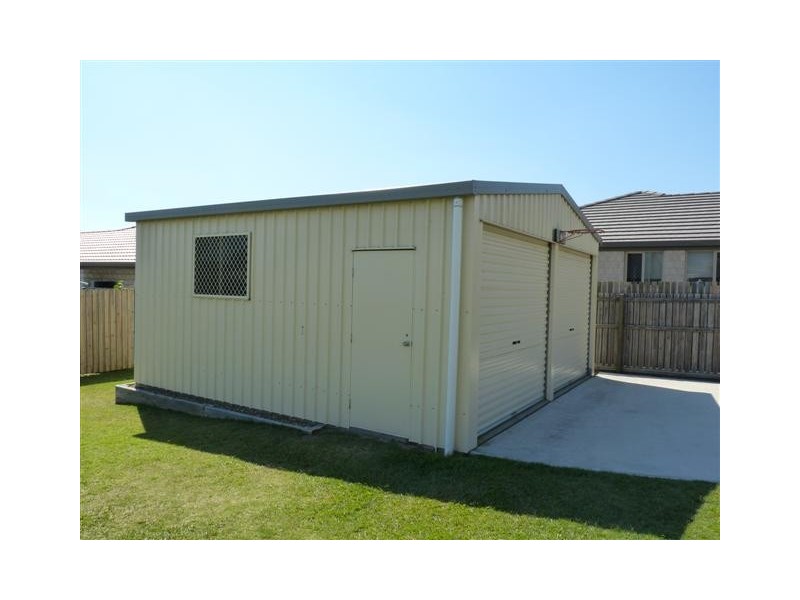 9 Pembridge Cct, Urraween QLD 4655