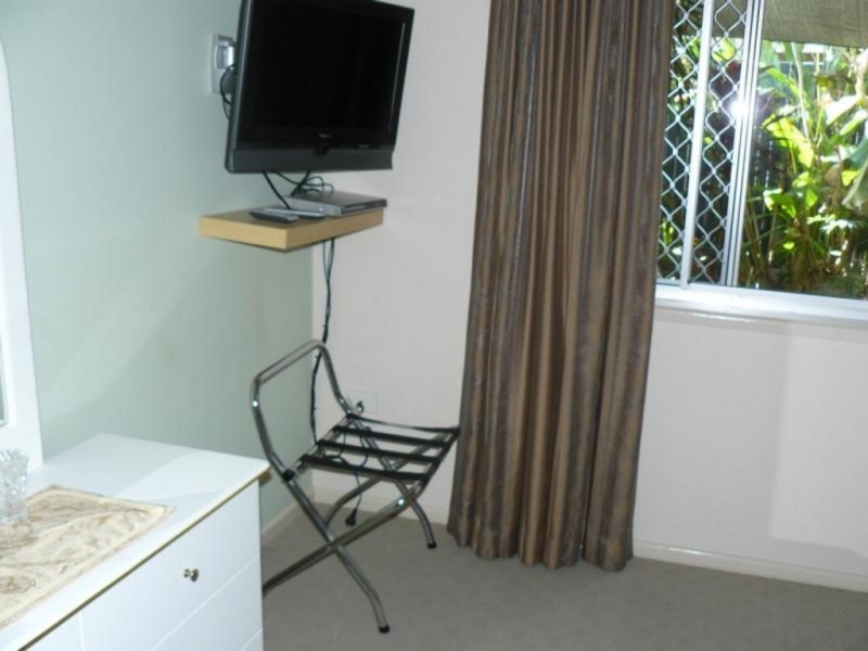 24 Leslie Lane, Scarness QLD 4655